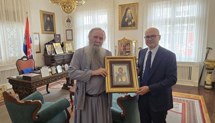 Η-υπόθεση-Ντόντικ-στο-επίκεντρο-της-συνάντησης-του-Μητροπολίτη-Τούζλας-με-τον-Μίλος-Βούτσεβιτς