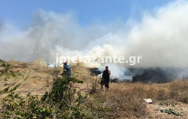 Φωτιά-στη-Ζάκυνθο-σε-κατοικημένη-περιοχή-–-Τα-γρήγορα-αντανακλαστικά-της-πυροσβεστικής-γλίτωσαν-τα-χειρότερα