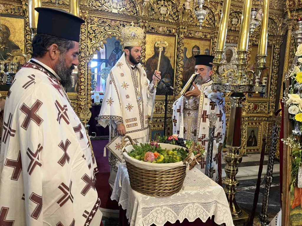 Η-εορτή-της-Μεταμορφώσεως-του-Σωτήρος-στην-Ιερά-Μητρόπολη-Ρόδου