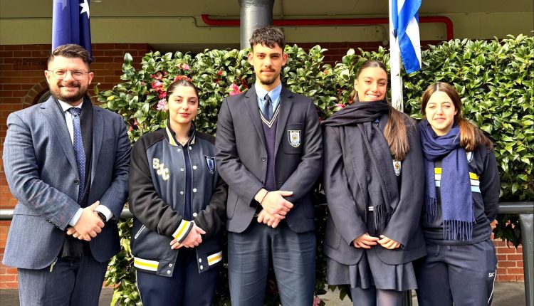Επιτυχία-για-το-Κολλέγιο-του-Αγίου-Ιωάννου-preston-Μελβούρνης-στην-πιστοποίηση-της-Ελληνικής-Γλώσσας