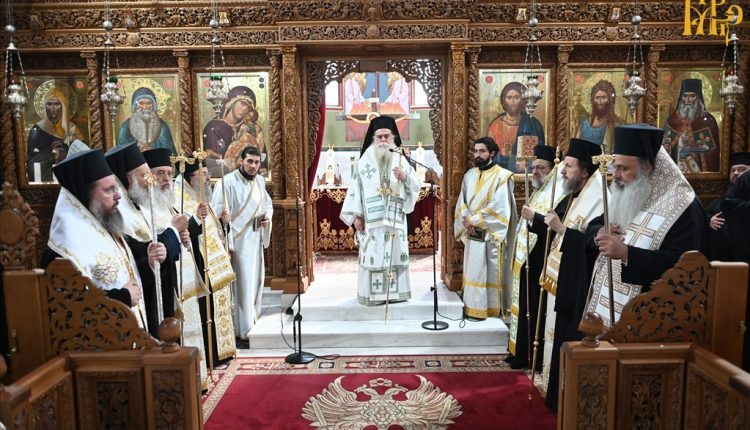 Ονομαστήρια-Μητροπολίτη-Άρτης-Καλλινίκου-και-τρισάγιο-για-τον-μακαριστό-Μητροπολίτου-Κορίνθου-Διονύσιο