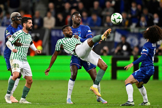 Προτεραιότητα-ο-Γιακουμάκης-για-τον-ΠΑΟΚ,-αλλά-επανέρχεται-και-για-Μπακαμπού