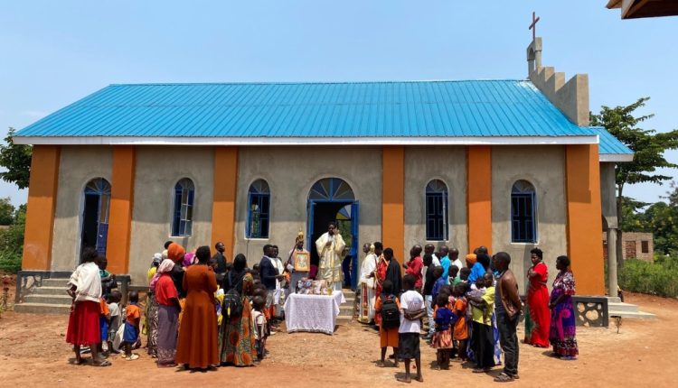 Η-εορτή-της-Μεταμορφώσεως-του-Σωτήρος-στο-Σχολείο-των-Λαρισαίων-στην-Ουγκάντα