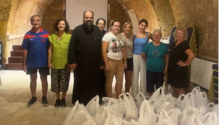 Η-Ιερά-Μητρόπολη-Κερκύρας-κοντά-στους-εμπερίστατους-για-το-Δεκαπενταύγουστο