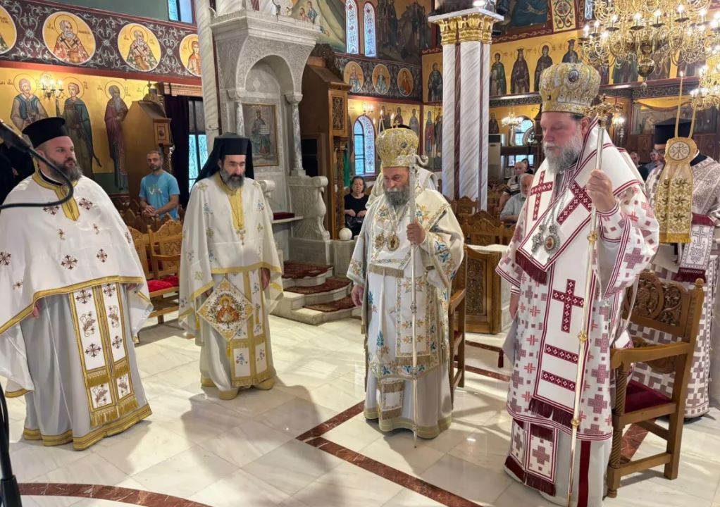 Δισαρχιερατική-Θεία-Λειτουργία-στη-Νέα-Φιλαδέλφεια