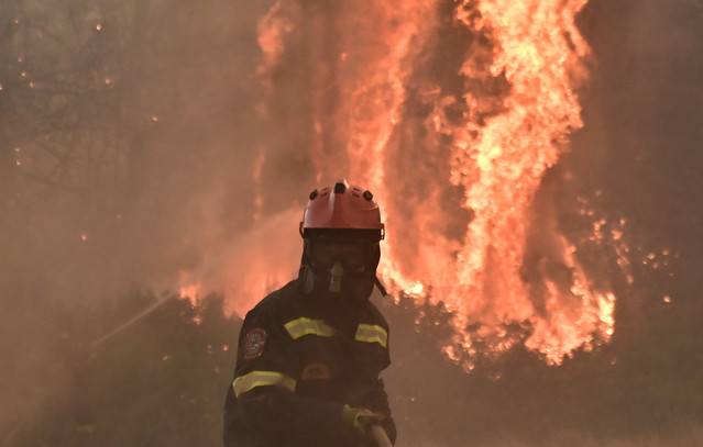Πολύ-υψηλός-κίνδυνος-πυρκαγιάς-αύριο-σε-7-περιφέρειες