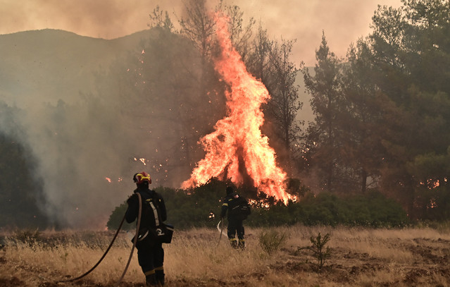 Πολύ-υψηλός-κίνδυνος-πυρκαγιάς-και-την-Τρίτη-–-Οι-περιοχές-που-βρίσκονται-στην-κατηγορία-4