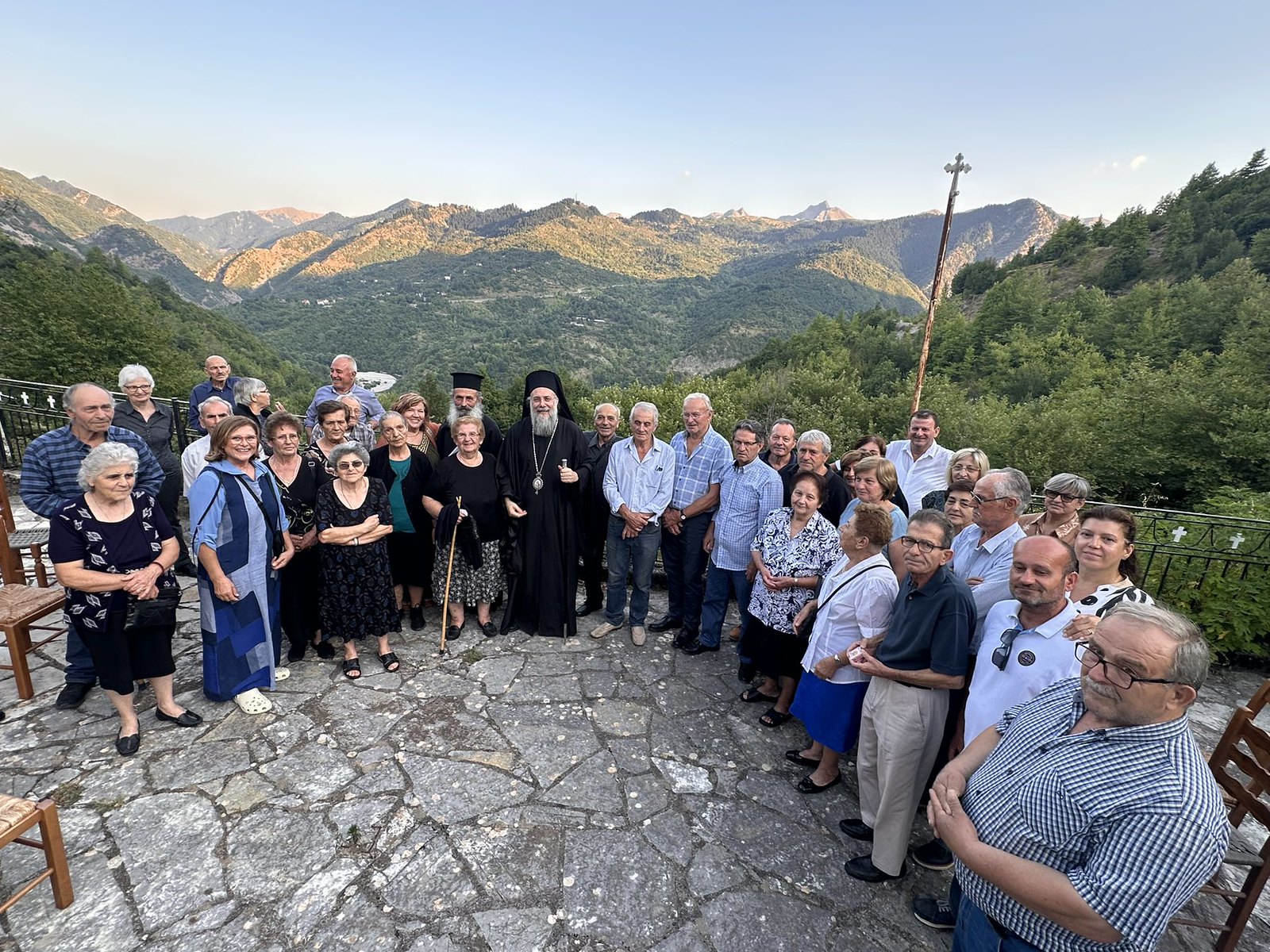 Περιοδεία-του-Μητροπολίτη-Τρίκκης-σε-ορεινά-χωριά