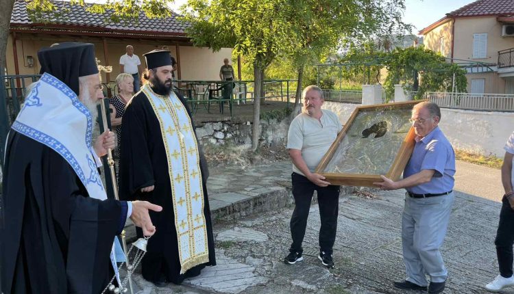 Υποδοχή-Ιεράς-Εικόνος-της-Παναγίας-Γλυκοφιλούσης-στη-Λοξάδα-Καρδίτσας