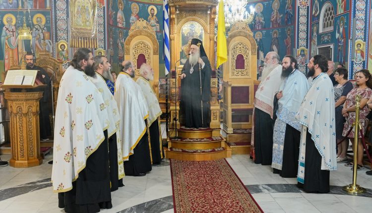 Μεγάλος-Παρακλητικός-Κανόνας-στο-Ιερό-Προσκύνημα-της-Παναγίας-Σουμελά-στο-Βέρμιο