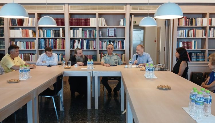 Ο-Χίου-Μάρκος-σε-εκδήλωση-Ιστορίας-για-τον-Κωστή-Στεφανόπουλο