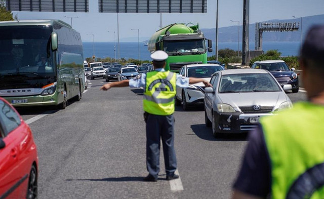 Αυξημένα-μέτρα-οδικής-ασφάλειας-σε-όλη-τη-χώρα-για-την-το-εορταστικό-τριήμερο-του-Δεκαπενταύγουστου