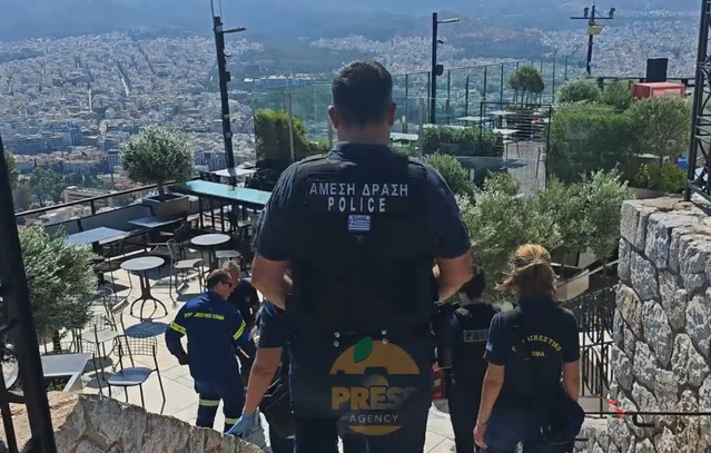 Τουρίστας-έπεσε-στο-κενό-από-βράχο-στον-Λυκαβηττό