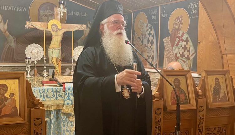 Δημητριάδος-Ιγνάτιος:-«Στο-πρόσωπο-της-κάθε-μάνας-βλέπουμε-την-Παναγία»