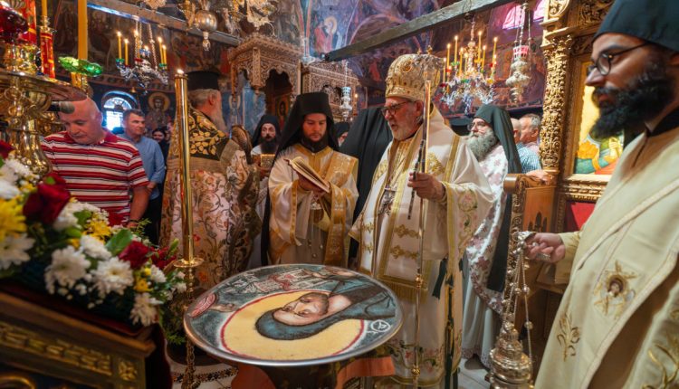 Ο-Αρχιεπίσκοπος-Θυατείρων-στην-εορτή-του-Αγίου-Νικάνορος-στη-Μονή-Ζάβορδας