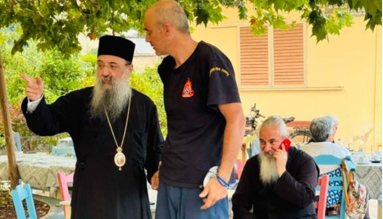 Μητροπολίτης-Πατρών-Χρυσόστομος:-«Προσευχηθείτε-για-την-φλεγόμενη-Αχαΐα»