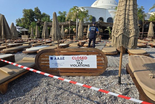 Λουκέτο-και-πρόστιμο-10.500-ευρώ-σε-γνωστό-beach-restaurant-στην-Ρόδο