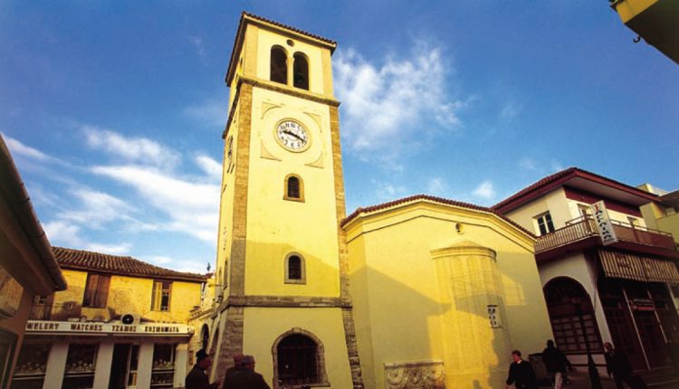 Δέηση-υπέρ-καταπαύσεως-των-πυρκαγιών-στους-ναούς-της-Ιεράς-Μητροπόλεως-Πρεβέζης