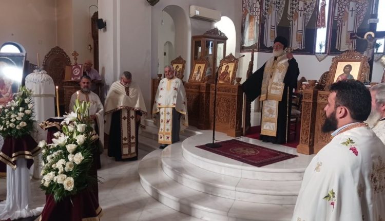 Την-Εξόδιο-Ακολουθία-της-μακαριστής-Άννας-Παγκάλου-τέλεσε-ο-Μητροπολίτης-Αρκαλοχωρίου