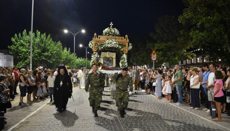 Λιτανεία-της-Ιεράς-Εικόνας-της-Υπεραγίας-Θεοτόκου-στην-Κομοτηνή