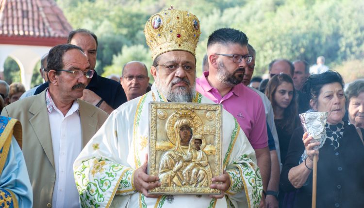 Μεσσηνίας-Χρυσόστομος:-Η-Υπεραγία-Θεοτόκος-να-είναι-σκέπη,-προστάτης-και-φωτεινός-φάρος-στη-ζωή-μας