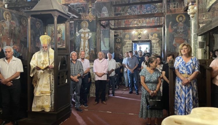 Η-μεγάλη-εορτή-της-Κοιμήσεως-της-Θεοτόκου-στην-Ιερά-Μητρόπολη-Γρεβενών