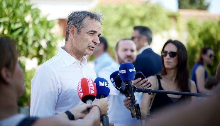 Κυρ.-Μητσοτάκης:-Παίρνουμε-δύναμη-από-την-Παναγία-μας-για-να-αντιμετωπίσουμε-τις-δυσκολίες