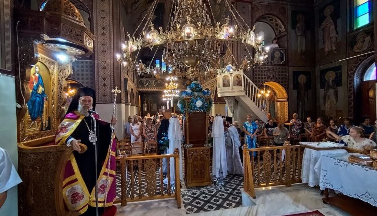Πνευματική-ευωχία-στον-Εσπερινό-της-Υπεραγίας-Θεοτόκου-στο-Μουζάκι