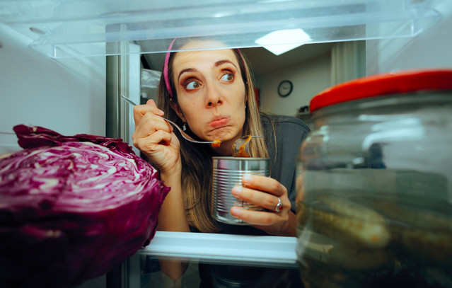 Ελέγξτε-τον-«θόρυβο-του-φαγητού»-και-χάστε-βάρος