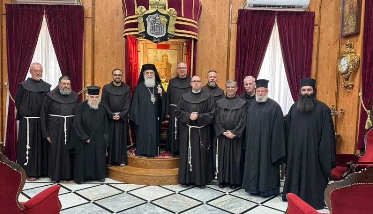 Στον-Πατριάρχη-Ιεροσολύμων-ο-νέος-Κουστωδός-στην-Αγία-Γη