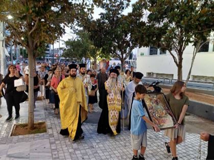 Περιστερίου-Γρηγόριος:-«Η-Παναγία-μας-δείχνει-μια-προοπτική-να-δούμε-τον-Χριστό»