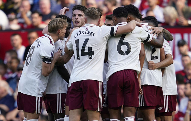 premier-league:-Η-Άρσεναλ-πέρασε-νικηφόρα-από-το-Ολντ-Τράφορντ-κερδίζοντας-τη-Μάντσεστερ-Γιουνάιτεντ-1-0