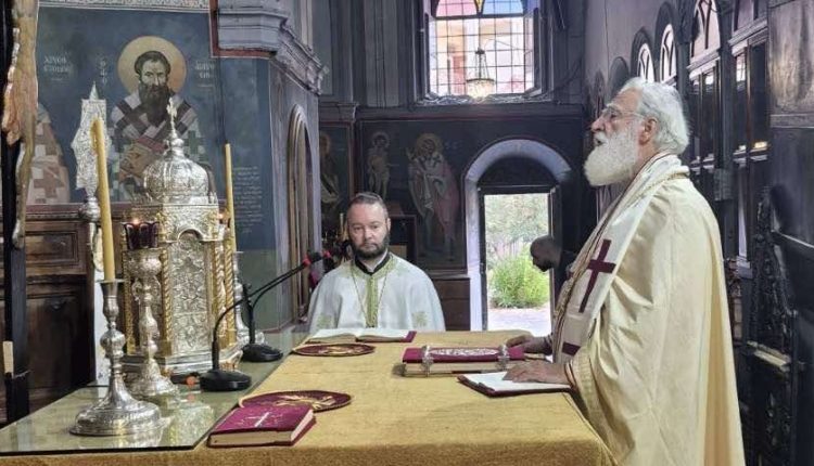 Θεία-Λειτουργία-στην-Παναγία-Αγιάσου-Μυτιλήνης-από-τον-Μητροπολίτη-Αρκαλοχωρίου