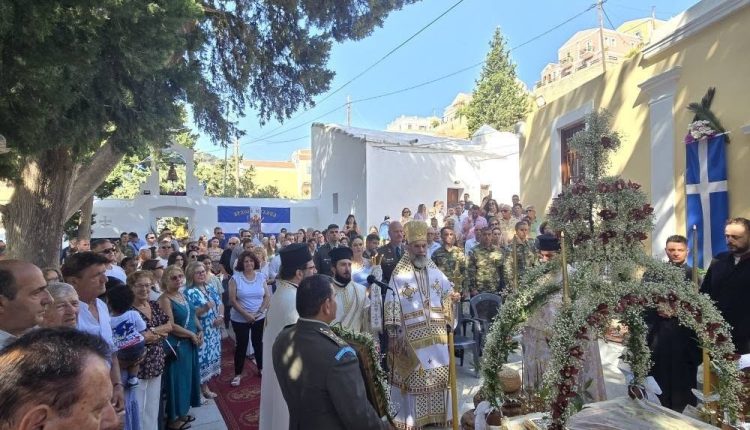 Το-“Πάσχα-του-Καλοκαιριού”-στη-Σύμη