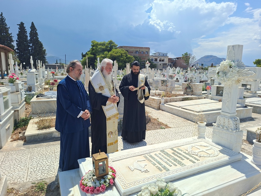 Τρισάγιο-για-τον-μακαριστό-Μητροπολίτη-Κορίνθου-Διονύσιο-τέλεσε-ο-Μητροπολίτης-Λήμνου