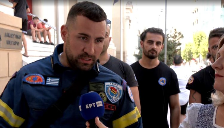 Πάτρα:-Σημαντική-η-συμβολή-των-εθελοντών-πυροσβεστών-στην-αντιμετώπιση-των-πυρκαγιών