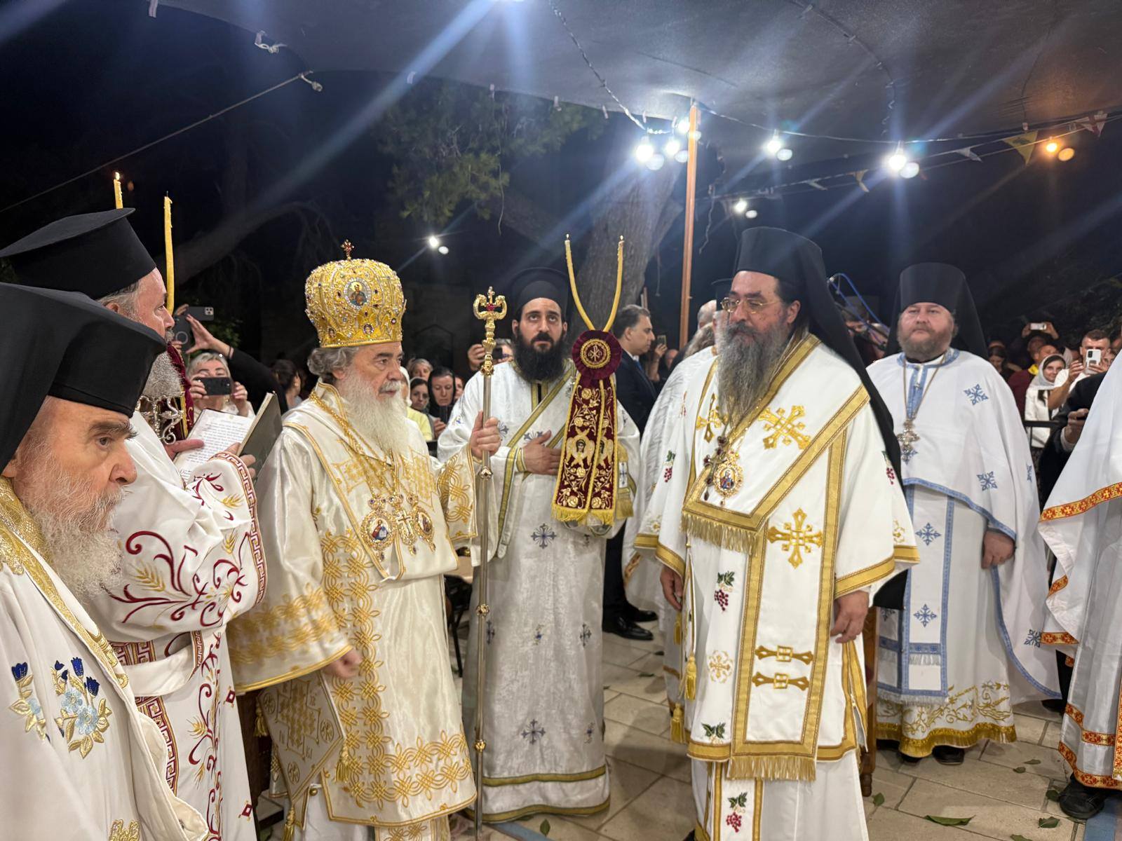 Υπό-τα-περιοριστικά-μέτρα-της-Ισραηλινής-Αστυνομίας-εορτάστηκε-η-Μεταμορφώση-του-Σωτήρος-στο-Όρος-Θαβώρ