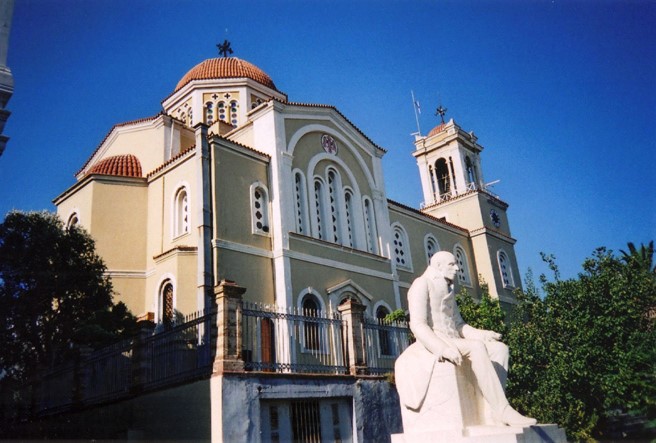 Η-Ιερά-Μητρόπολη-Χίου-στο-πλευρό-των-πυροπλήκτων