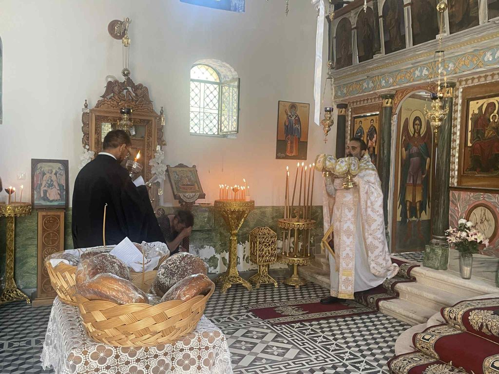 Ο-διήμερος-εορτασμός-της-Κοιμήσεως-της-Υπεραγίας-Θεοτόκου-στο-Κεφάλι-Καλάμου