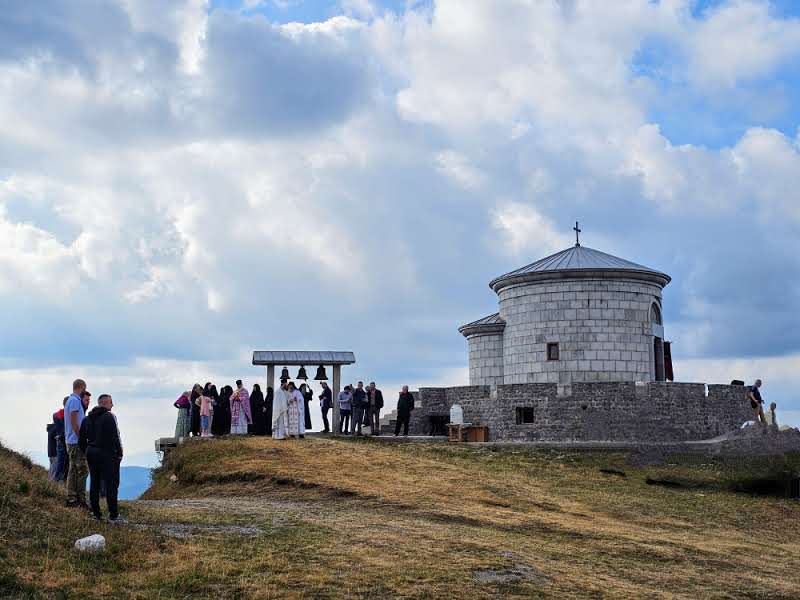 Θεία-Λειτουργία-επί-τη-εορτή-της-Μεταμορφώσεως-από-τον-Μητροπολίτη-Μαυροβουνίου