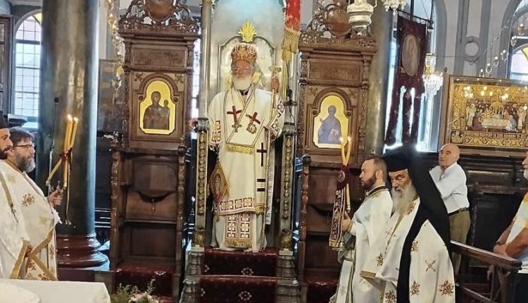 Θεία-Λειτουργία-στην-Μυτιλήνη-από-τον-Μητροπολίτη-Αρκαλοχωρίου