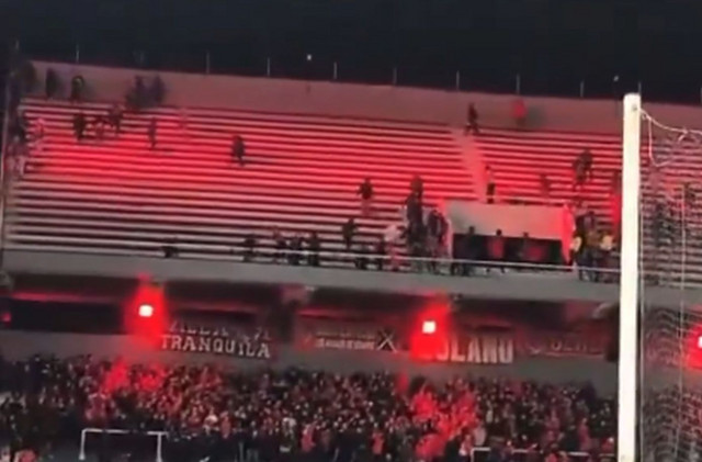 Αιματηρά-επεισόδια-στην-Αργεντινή-στην-αναμέτρηση-Ιντεπεντιέντε-Ουνιβερσιδάδ,-πληροφορίες-για-τρεις-νεκρούς