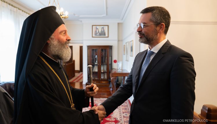 Ο-Αρχιεπίσκοπος-Αυστραλίας-καλωσόρισε-τον-νέο-Γενικό-Πρόξενο-της-Ελλάδος-στο-Σύδνεϋ