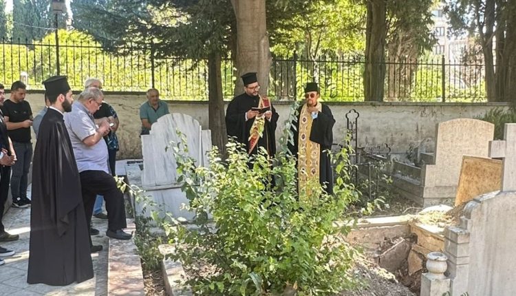 Εξόδιος-Ακολουθία-της-Ελπίδος-Άννης-Λειψάνου-στο-Μακροχώρι