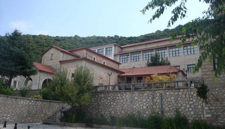 Δεν-απαιτείται-η-εκπλήρωση-στρατιωτικών-υποχρεώσεων-για-την-εγγραφή-στις-ΣΜΥΚ