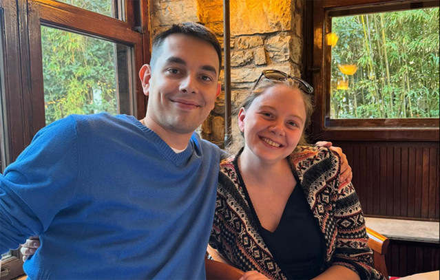 «Τίποτα-δεν-είναι-ίδιο-χωρίς-εσένα,-μακάρι-να-γιορτάζαμε-μαζί-τα-γενέθλιά-μου»-–-Η-ανάρτηση-του-Κώστα-Σαμαρά-για-την-αδερφή-του