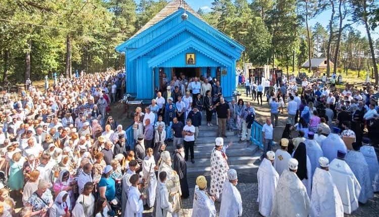 Η-εορτή-της-Μεταμορφώσεως-στο-Ι.-Ησυχαστήριο-Αγίου-Δημητρίου-Μυροβλύτου-στο-Σάκι-της-Πολωνίας