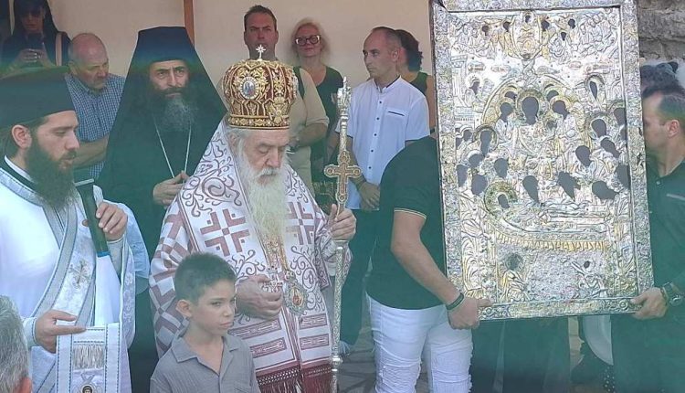 Ο-Σάμου-Ευσέβιος-στην-πανηγυρίζουσα-Ιερά-Μονή-Μεγάλης-Παναγίας