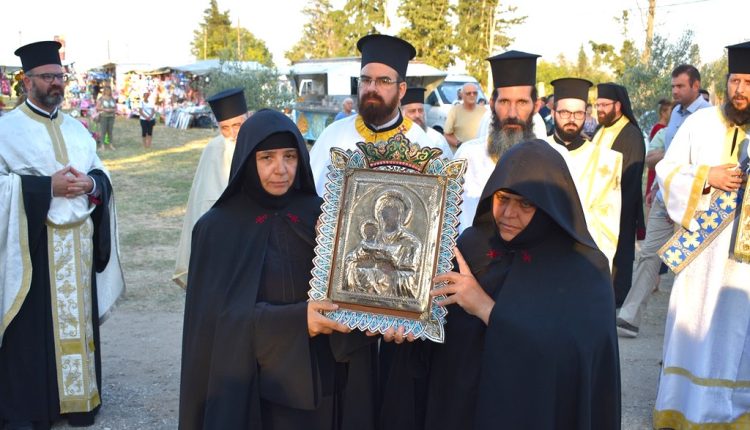 Πανηγυρικός-Εσπερινός-στην-Ιερά-Μονή-Παναγίας-Φανερωμένης-Βαθυρρύακος