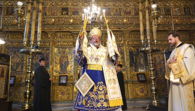 Η-Απόδοση-της-εορτής-της-Κοιμήσεως-της-Θεοτόκου-στο-Φανάρι